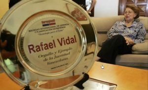 Señora Flor Marina Castro, madre del nadador olímpico Rafael Vidal