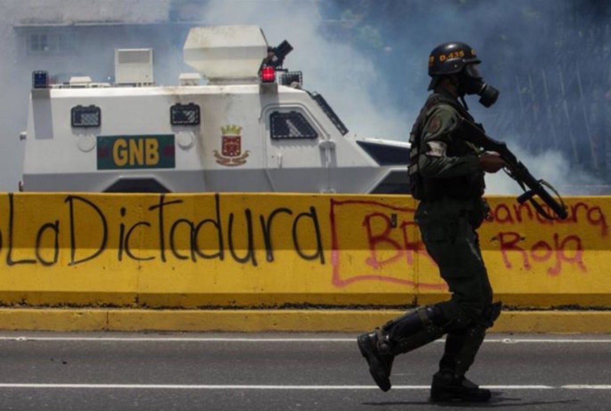 Actos vandálicos se generan luego de las marchas