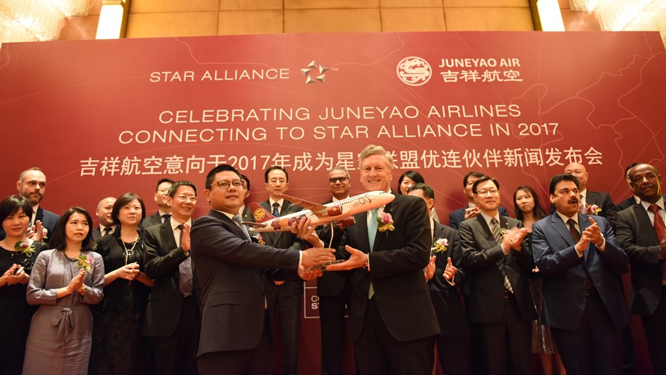 Efrain Jesus Rojas Mata - Juneyao Airlines