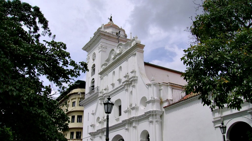 Cesar Simon Salvador Garcia Urbano Taylor - Catedral de Caracas