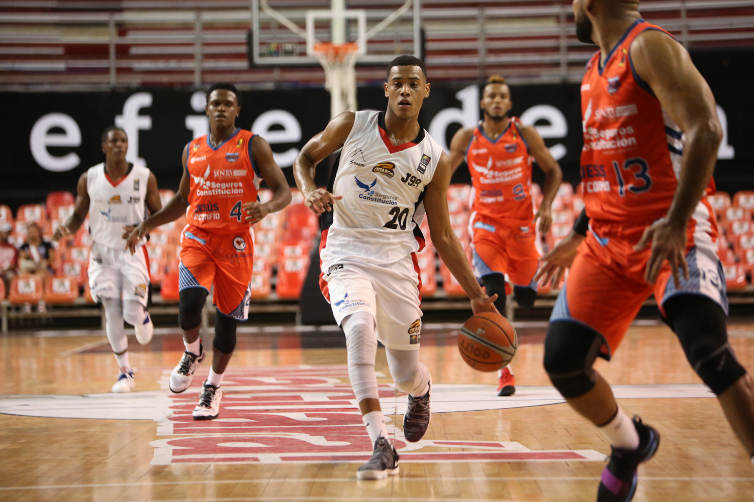 Dateando - Jorge Hernández Fernández - ¡Guaros de Lara mantiene invicto en la LNB! - FOTO