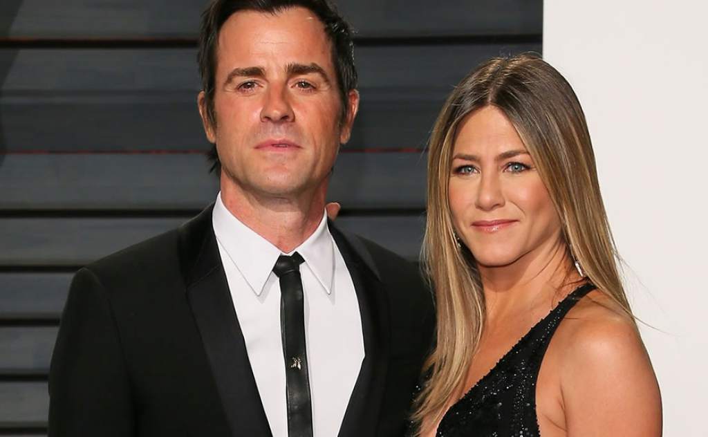 DATEANDO-CHISMEANDO-JENNIFER ANISTON