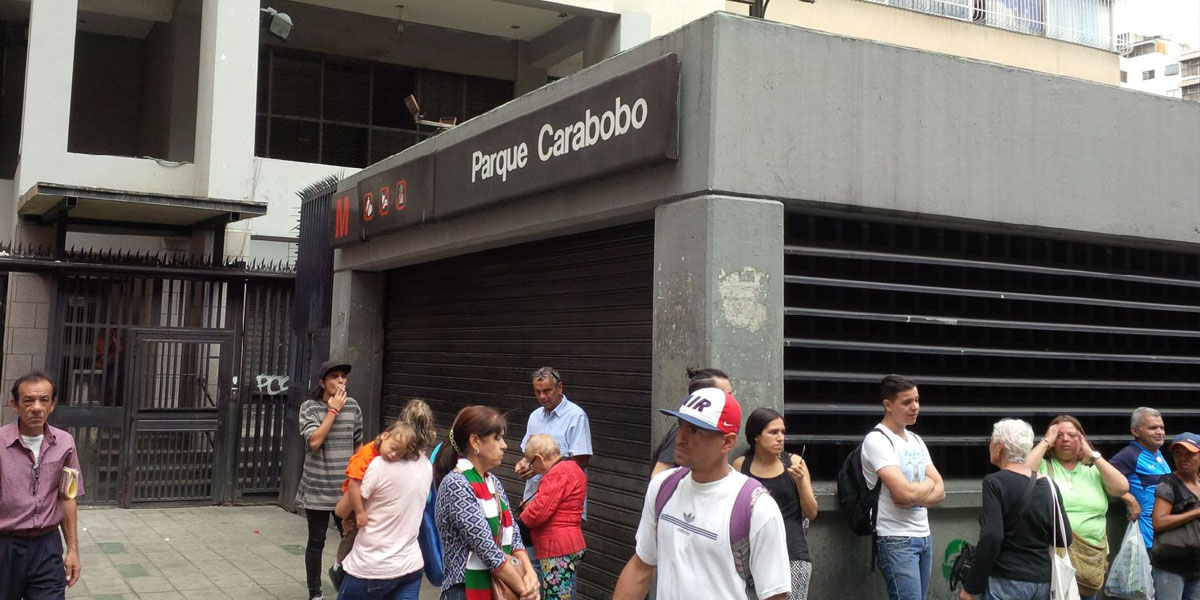 dateando - caracas apagon - foto