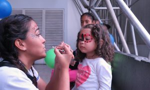 Diego Ricol - Embajadores del Voluntariado Plus llevan alegría al Hospital Ortopedico Infantil