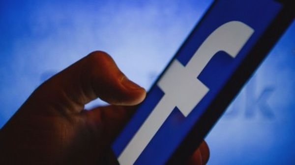 Facebook, Instagram y WhatsApp presenta falla mundial