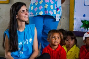 Henrietta Fore, directora ejecutiva de Unicef anunció que más de 3,2 millones de niños venezolanos necesitan ayuda humanitaria