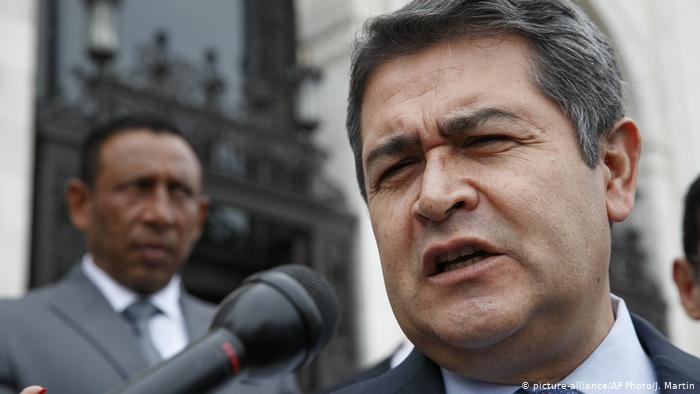 Dirigentes políticos instaron al Parlamento hondureño a iniciar un juicio contra el presidente Juan Orlando Hernández