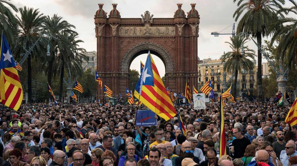 Pablo Iglesias rechazó la formulación de discursos que buscan “criminalizar” a los catalanes