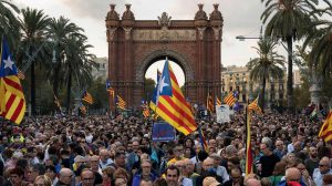 Pablo Iglesias rechazó la formulación de discursos que buscan “criminalizar” a los catalanes