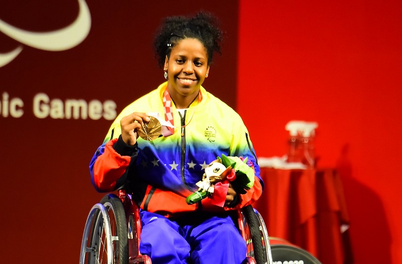 Juegos Paralímpicos ¡Clara Fuentes gana primera medalla para Venezuela! - FOTO