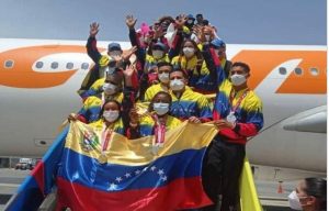 Llegada de la delegación de paratletas llenó de alegría al territorio venezolano