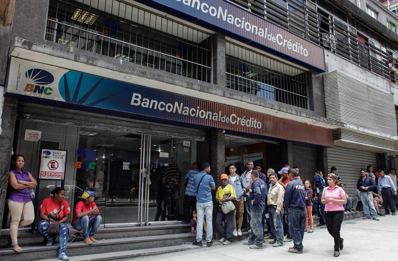 Banca privada capta 86,12% de las operaciones en divisas en Venezuela - FOTO
