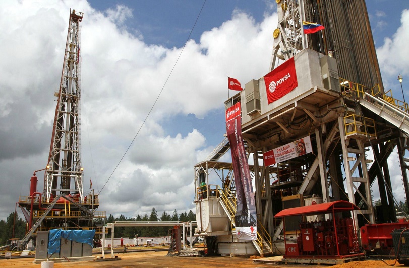 Inversiones Veniran - La industria petrolera y su importancia en la economía nacional - FOTO