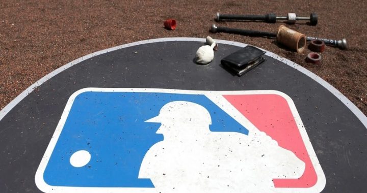 MLB y Sindicato de Jugadores se reúnen y no llegan a acuerdo para levantar huelga - FOTO