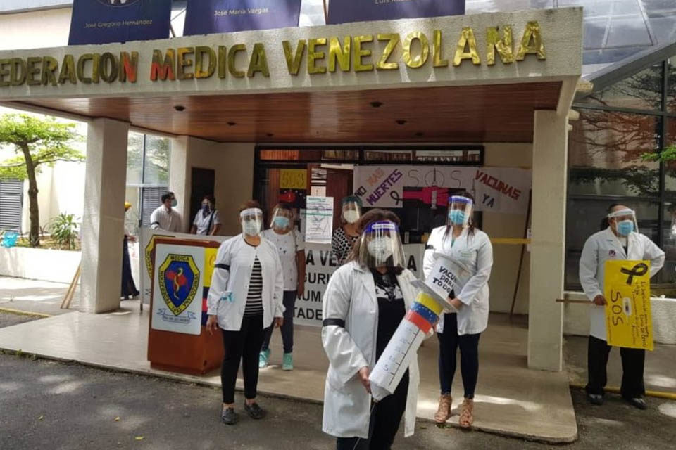Federación Médica Venezolana llama a sus colegas a movilizarse el 1 de mayo en pro de exigir sus derechos laborales