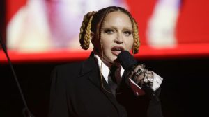 ¡Sin temor a las críticas! Madonna publicó una foto dedicada a quienes se burlaron de ella por los cambios de su rostro