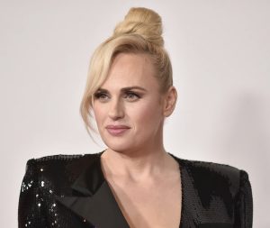 Rebel Wilson se comprometió con su novia en Disney ????????️‍????