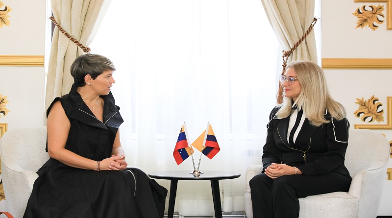 Cilia Flores recibió a Primera Dama de Colombia