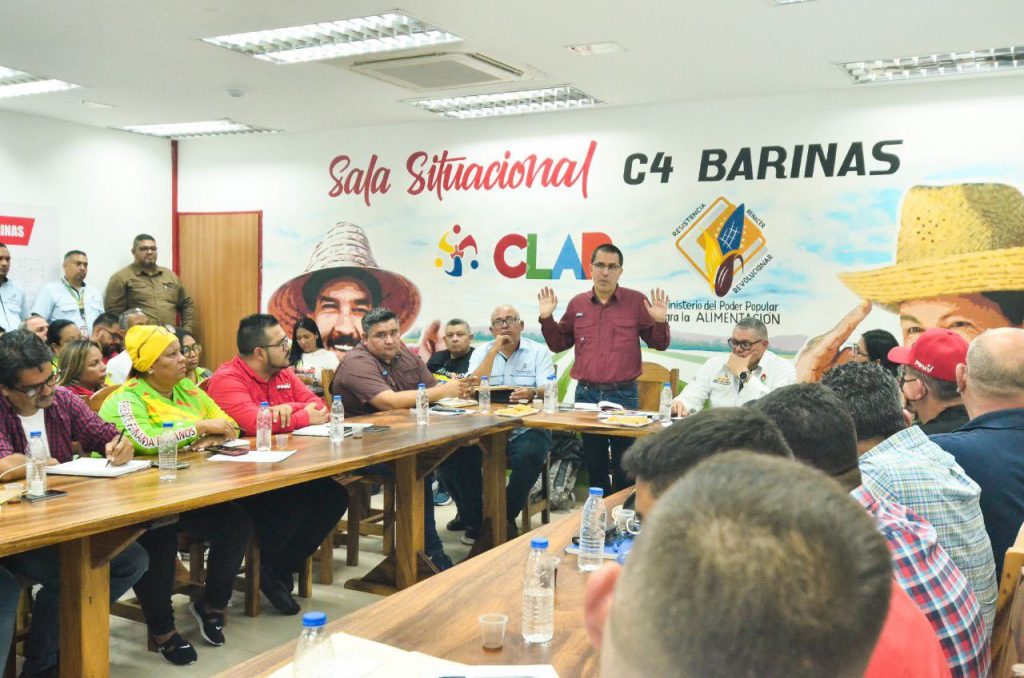 Refuerzan planes de distribución de alimentos en Barinas 