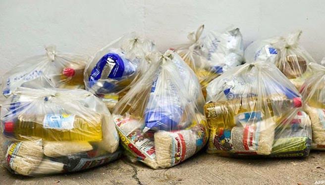 Pelea callejera de mujeres en Valencia por productos del CLAP (Imágenes)