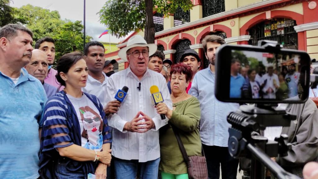 Estamos obligados a generar una economía donde el salario no sea una limosna