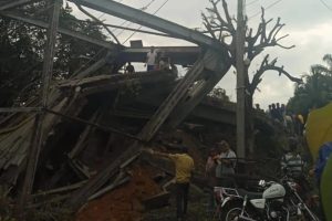 Colapso de un puente en Mérida dejó dos personas fallecidas