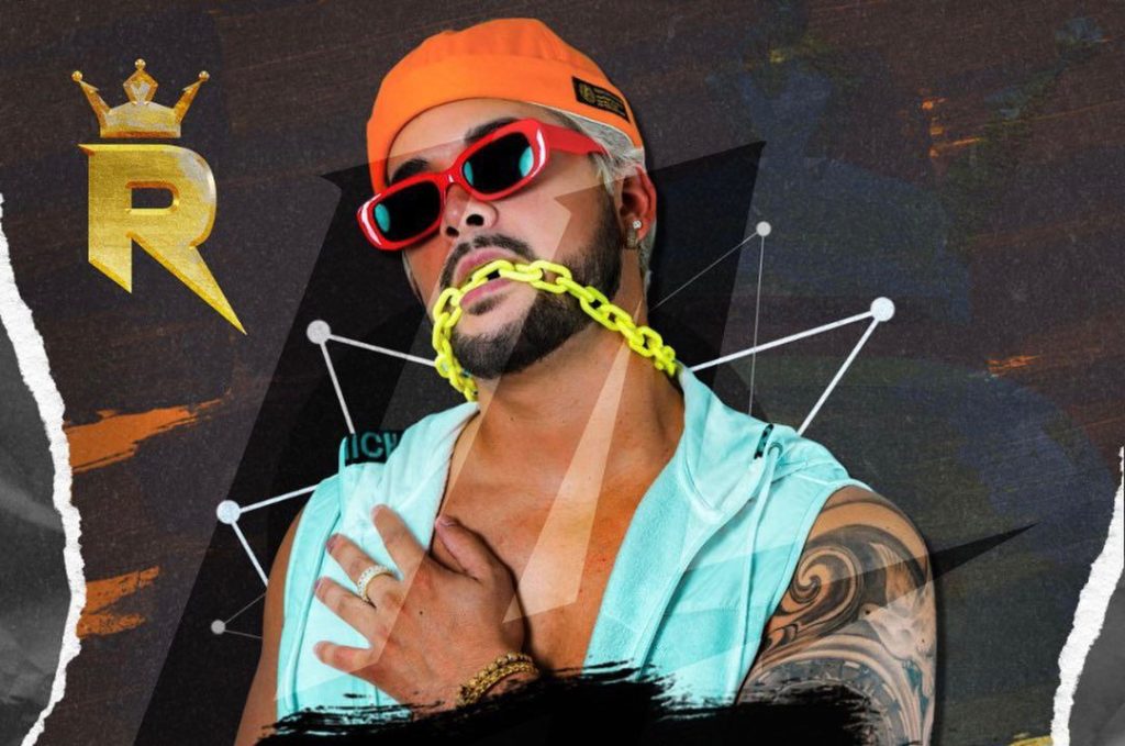 Roi presentó su nuevo promocional titulado “Mírala” ????✨