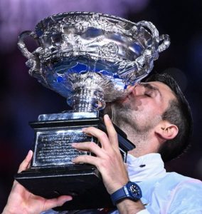Djokovic conquista Australia por décima vez e iguala los 22 Grand Slams de Nadal