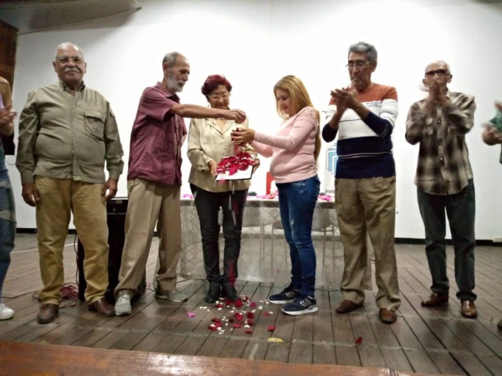 En Lara bautizaron el libro Mujeres que luchan