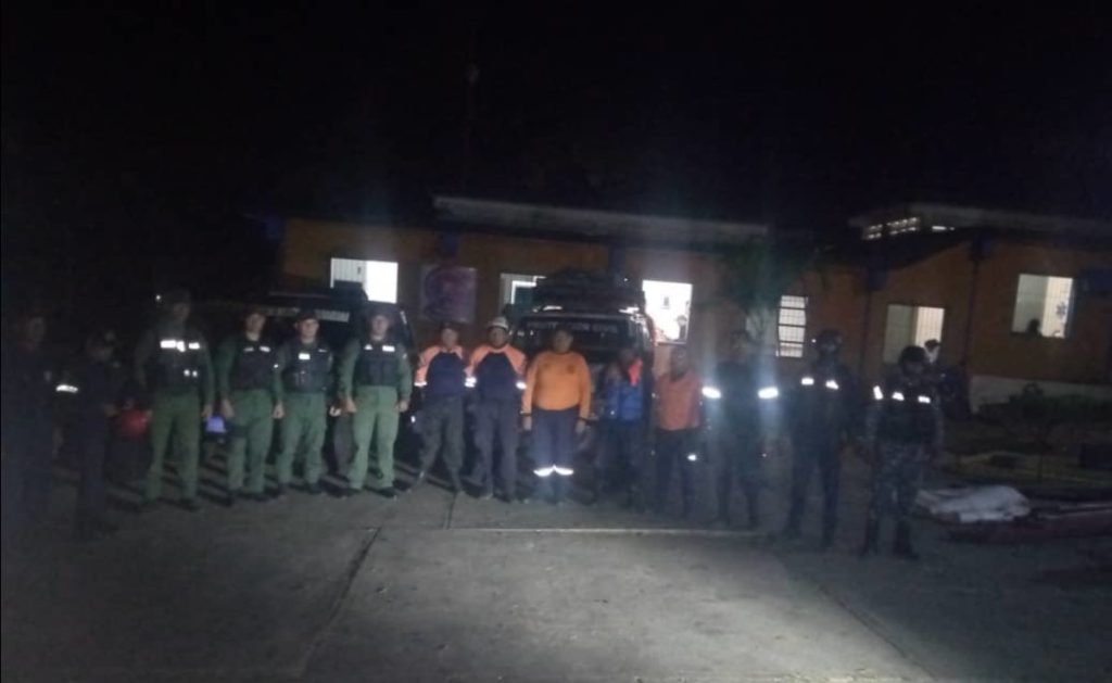 Localizan a familia barinesa extraviada en el páramo Guirigay