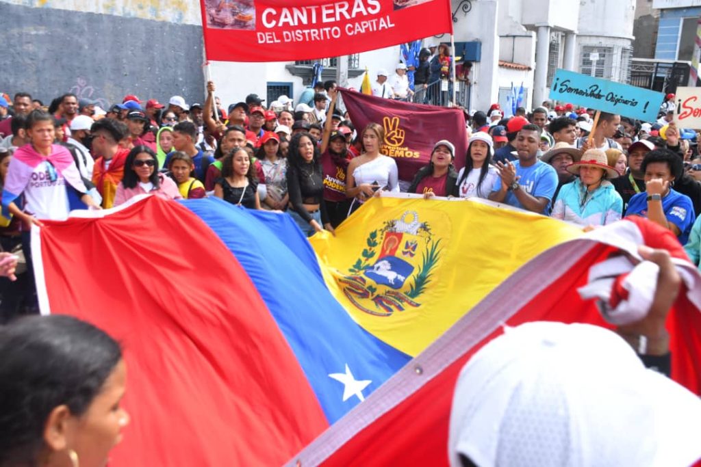 Maduro: esta es la juventud que batallará contra las sanciones
