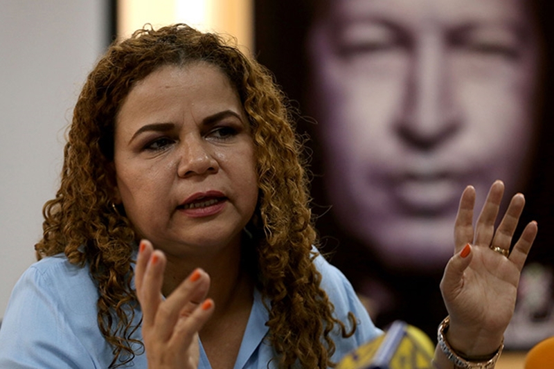 Los que piensan que Maduro no se preocupa por los sueldos son tarados