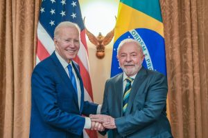 Lula propuso a Biden grupo de países para negociar paz en Ucrania