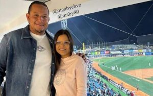 María Gabriela Chávez reaparece en las redes junto al líder del béisbol Miguel Cabrera (Imágenes)