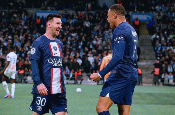 Kylian Mbappé igualó el récord de Cavani y junto a Messi goleó a Marsella