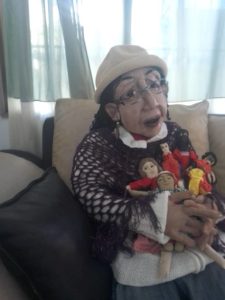 Muñequeras de Barcelona homenajearon a la cimarrona Zobeyda Jiménez