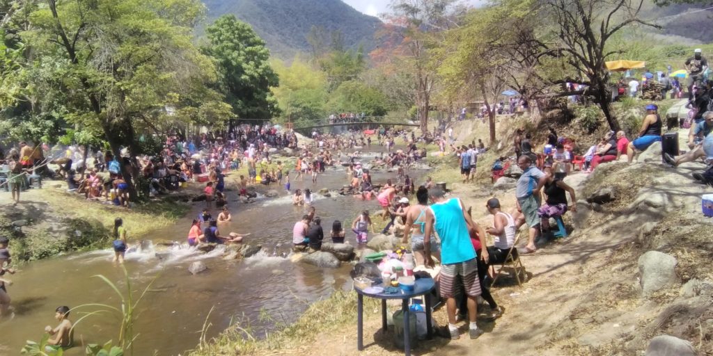 Festival atiende a más de 5 mil personas en río El Ingenio de Guatire