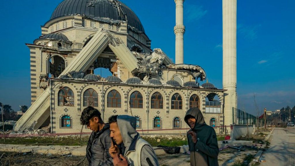 Terremoto de magnitud 5,5 sacude región central de Turquía