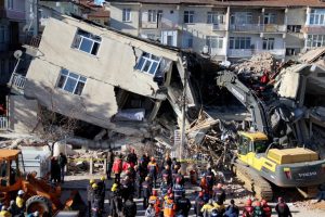 Devastador terremoto estremece a Turquía este 6 de febrero