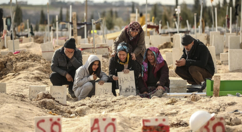 Se confirman más de 22.000 muertes producto de los terremotos en Turquía y Siria