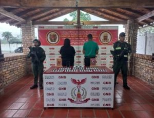 Invidente expulsó 71 dediles de cocaína