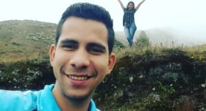 El barbero venezolano que apuñaló 47 veces a su pareja en Argentina fue sentenciado a cadena perpetua