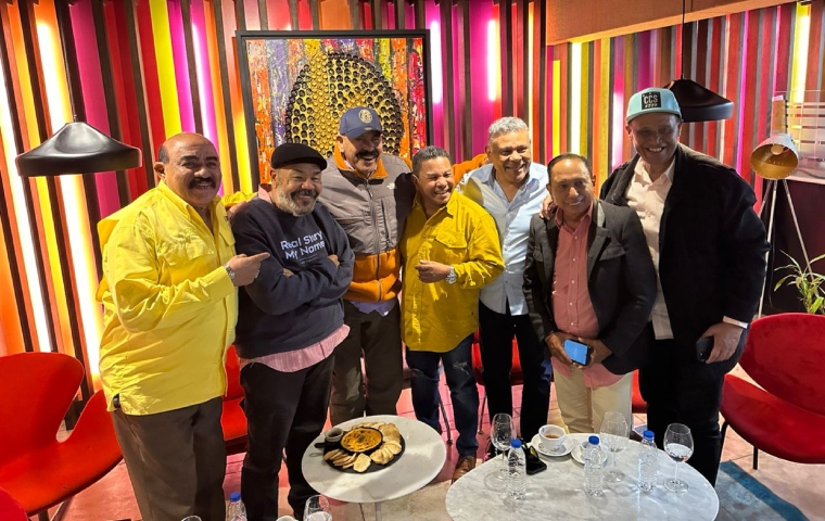 La Dimensión Latina y Oscar D' León se unen para presentar el reencuentro de la historia