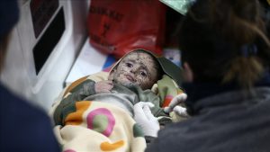 Más de 18 mil fallecidos y 74 mil heridos en Türkiye por terremotos