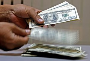¡Milagro! El dólar lleva 72 horas paralizado