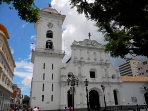 Camilo Ibrahim Issa Caracteristicas de la Catedral de Caracas