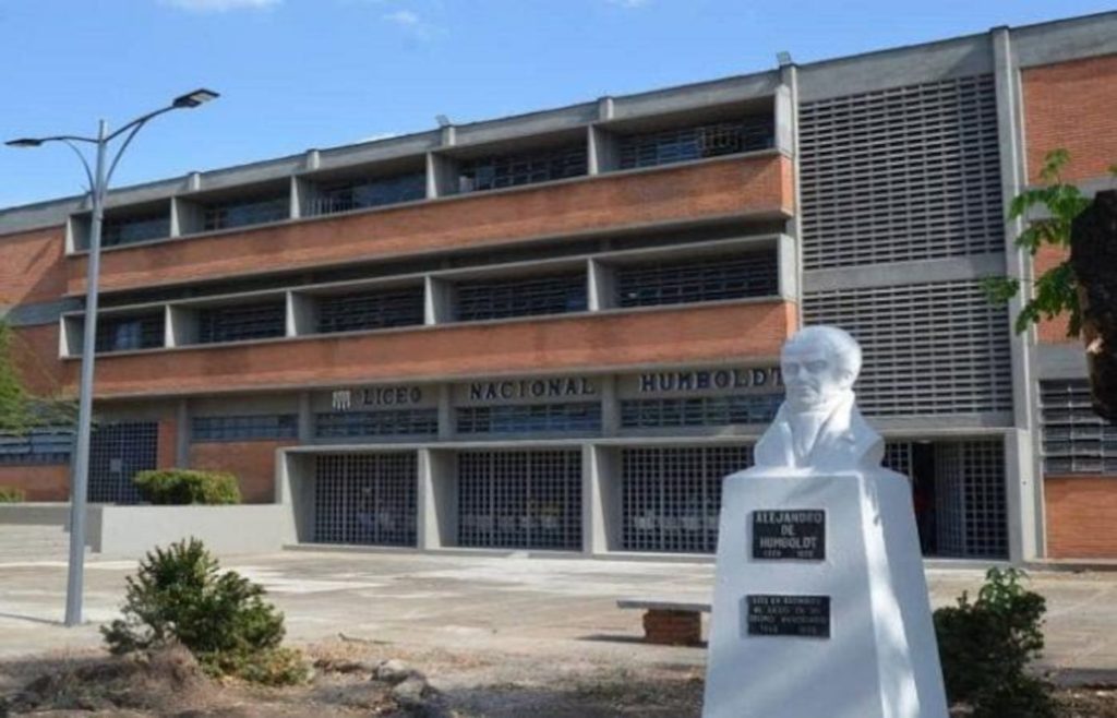 En Guárico entregan liceo Humboldt totalmente rehabilitado