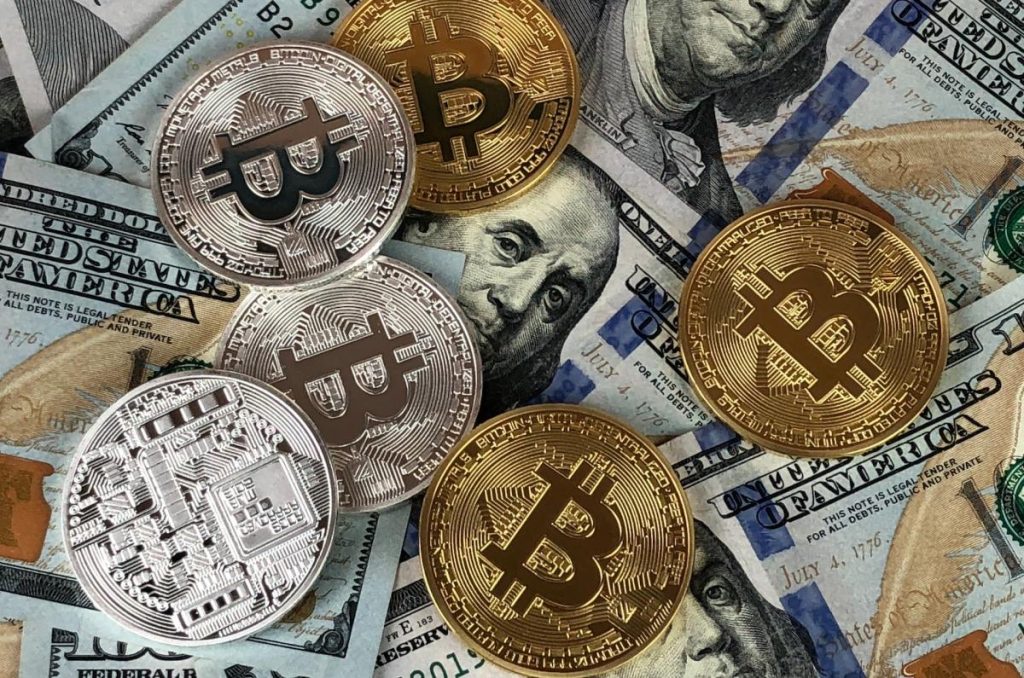 Como-ayuda-el-blockchain-a-las-empresas-–-Hector-Andres.jpg