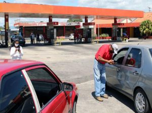 Diseñan plan para mejorar el suministro de combustible en Portuguesa