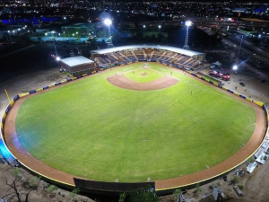 Estadio Valenzuela provoca protestas - Últimas Noticias